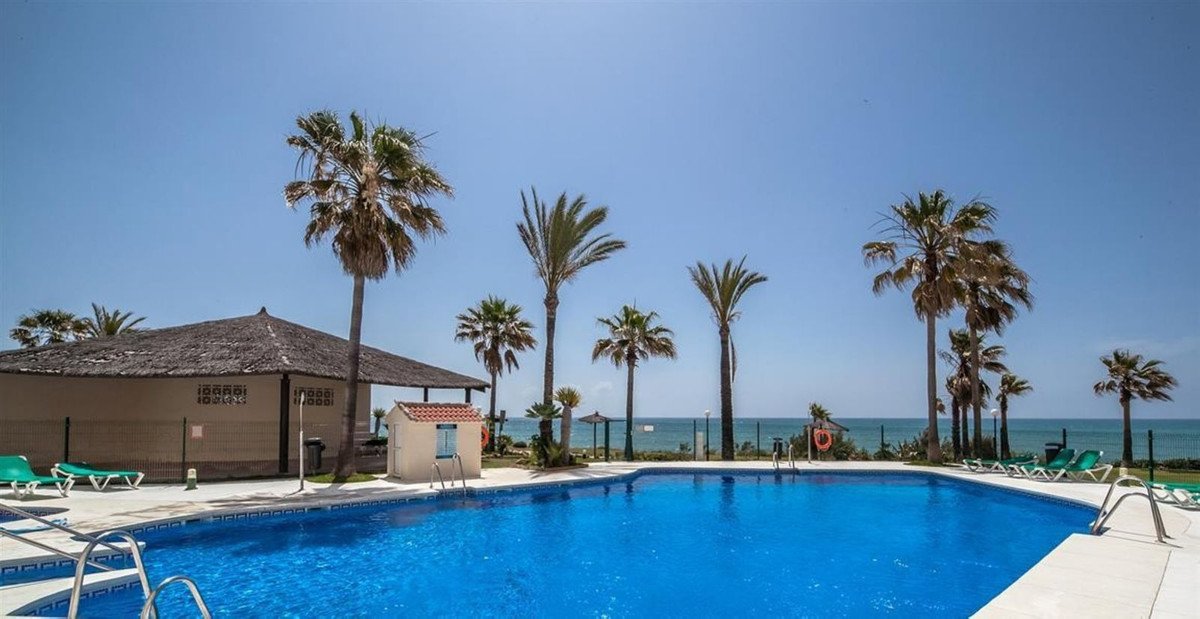 3 Bed Penthouse in Estepona