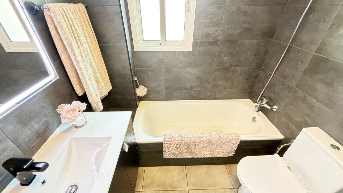 3 Bed Penthouse in Estepona