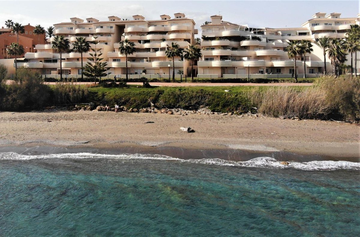 3 Bed Penthouse in Estepona