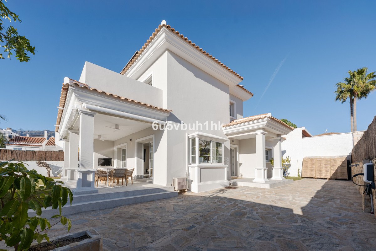 4 Bed Townhouse in Campo Mijas