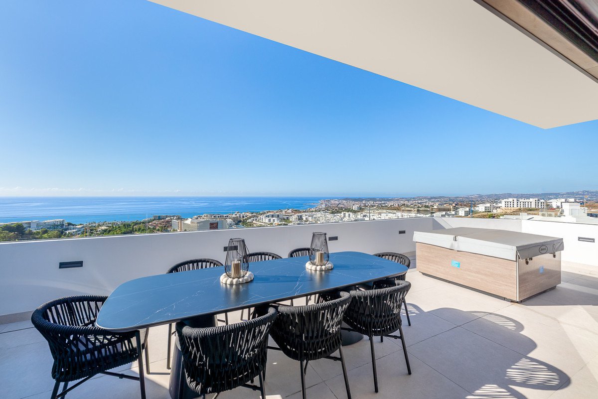 2 Bed Penthouse in Fuengirola