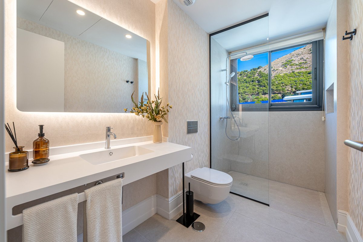 2 Bed Penthouse in Fuengirola