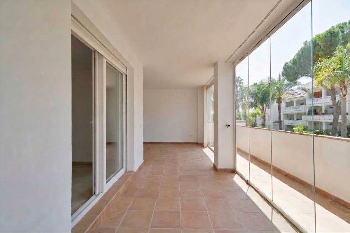 2 Bed Ground Floor Apartment in Marbella