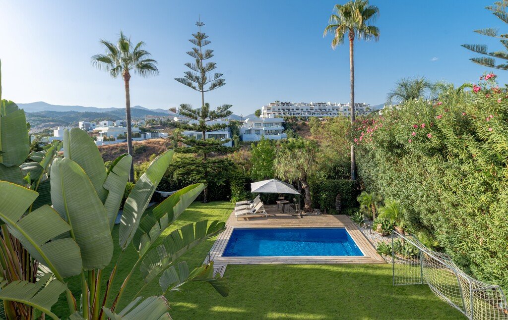 4 Bed Detached Villa in Estepona