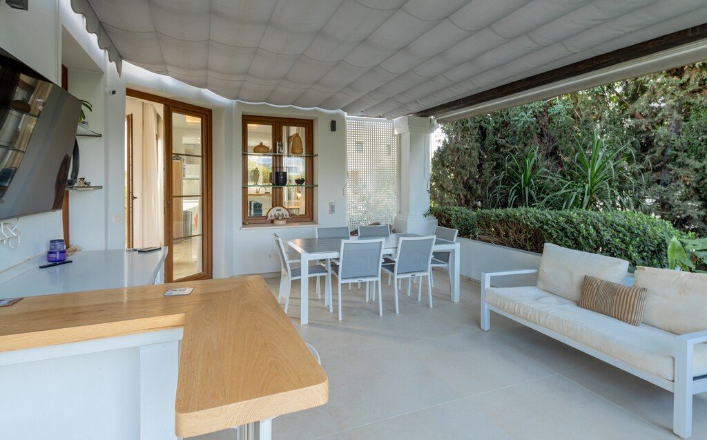 4 Bed Detached Villa in Estepona