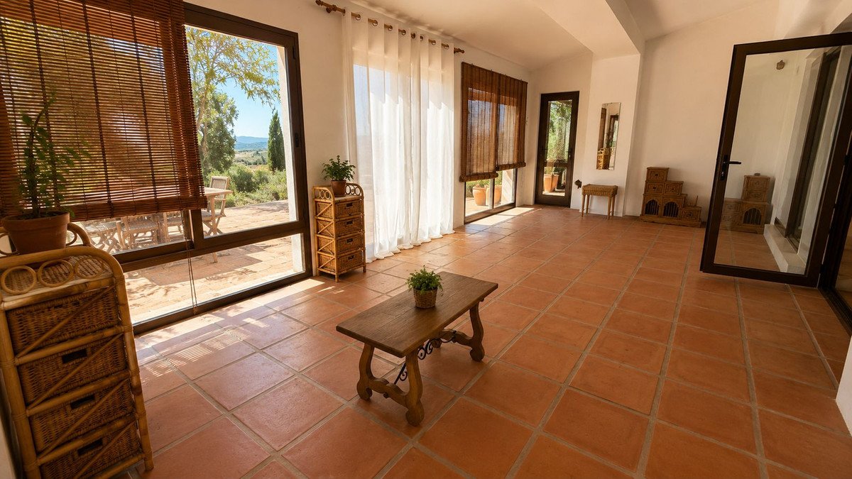 4 Bed Finca - Cortijo in Mijas