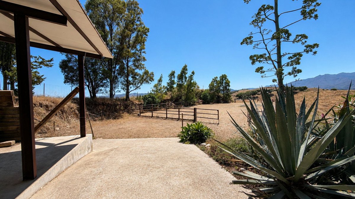 4 Bed Finca - Cortijo in Mijas