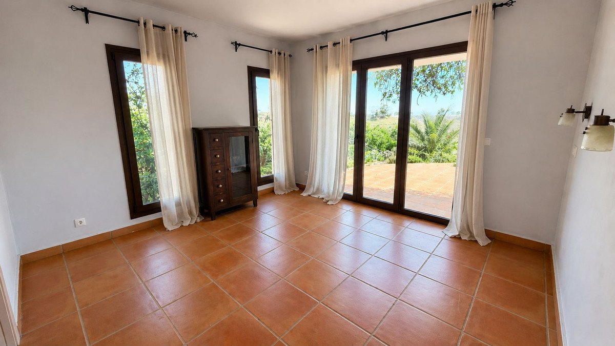 4 Bed Finca - Cortijo in Mijas