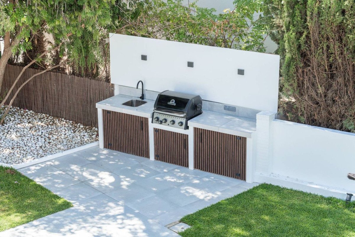 5 Bed Detached Villa in Benahavís