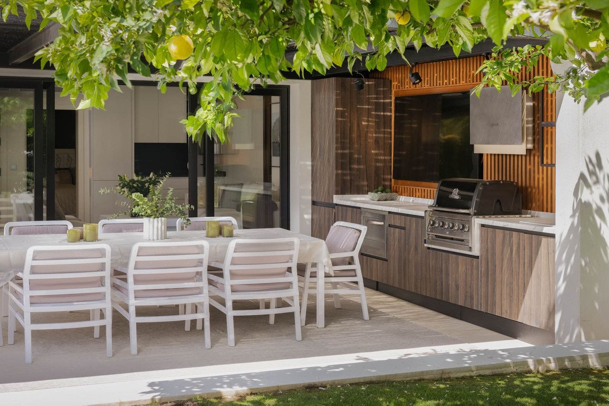 5 Bed Detached Villa in Nueva Andalucía