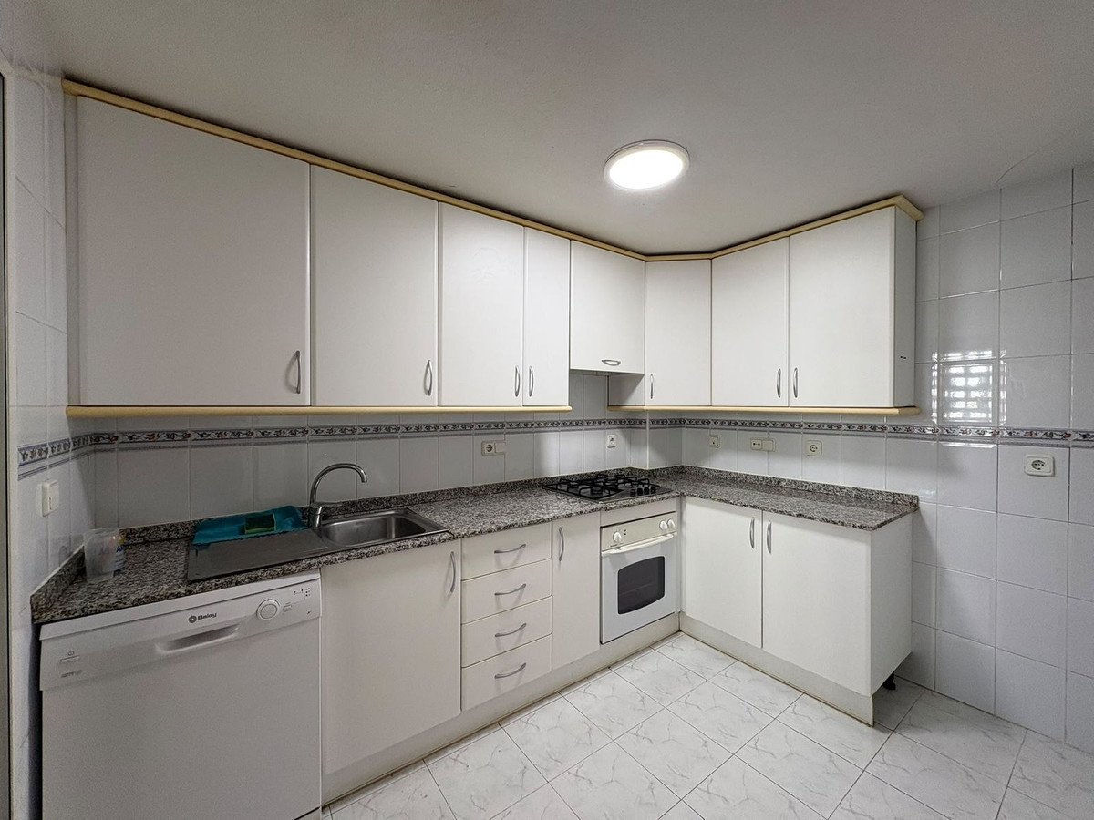 2 Bed Middle Floor Apartment in Albir
