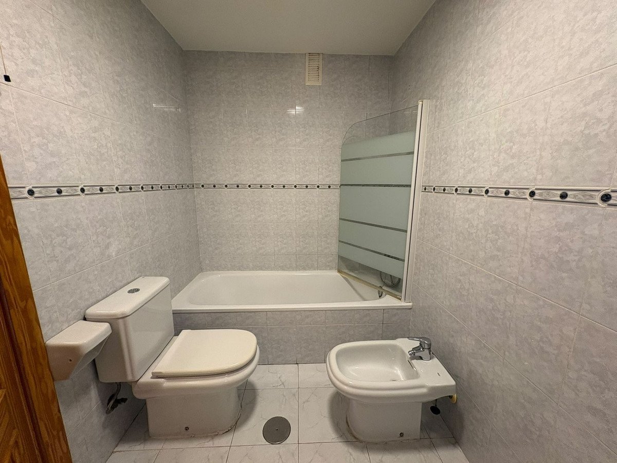 2 Bed Middle Floor Apartment in Albir