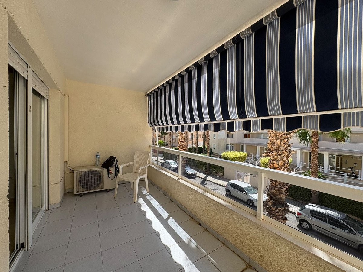 2 Bed Middle Floor Apartment in Albir