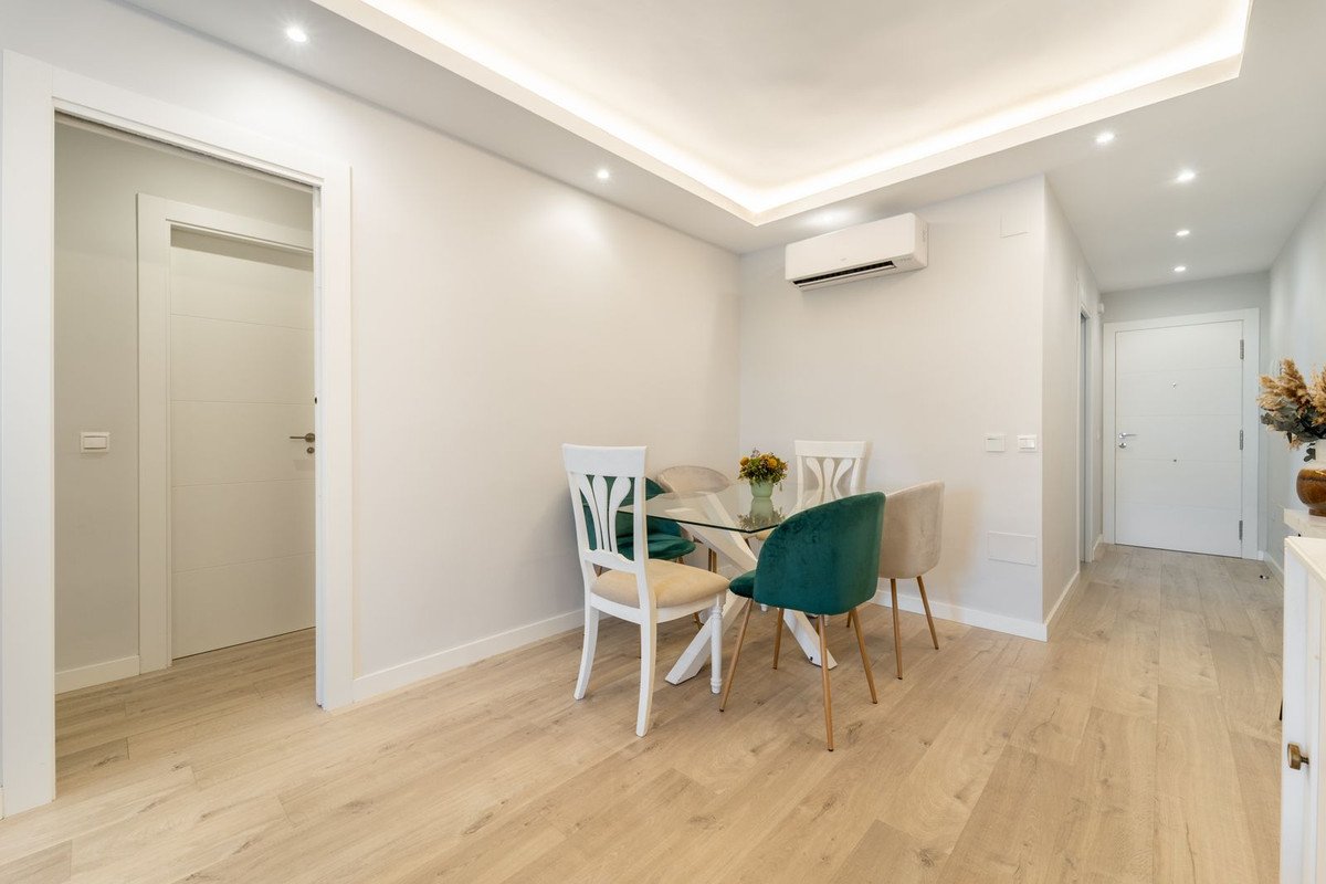 2 Bed Middle Floor Apartment in Benalmadena