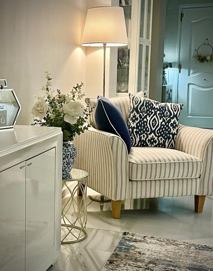 2 Bed Top Floor Apartment in Nueva Andalucía