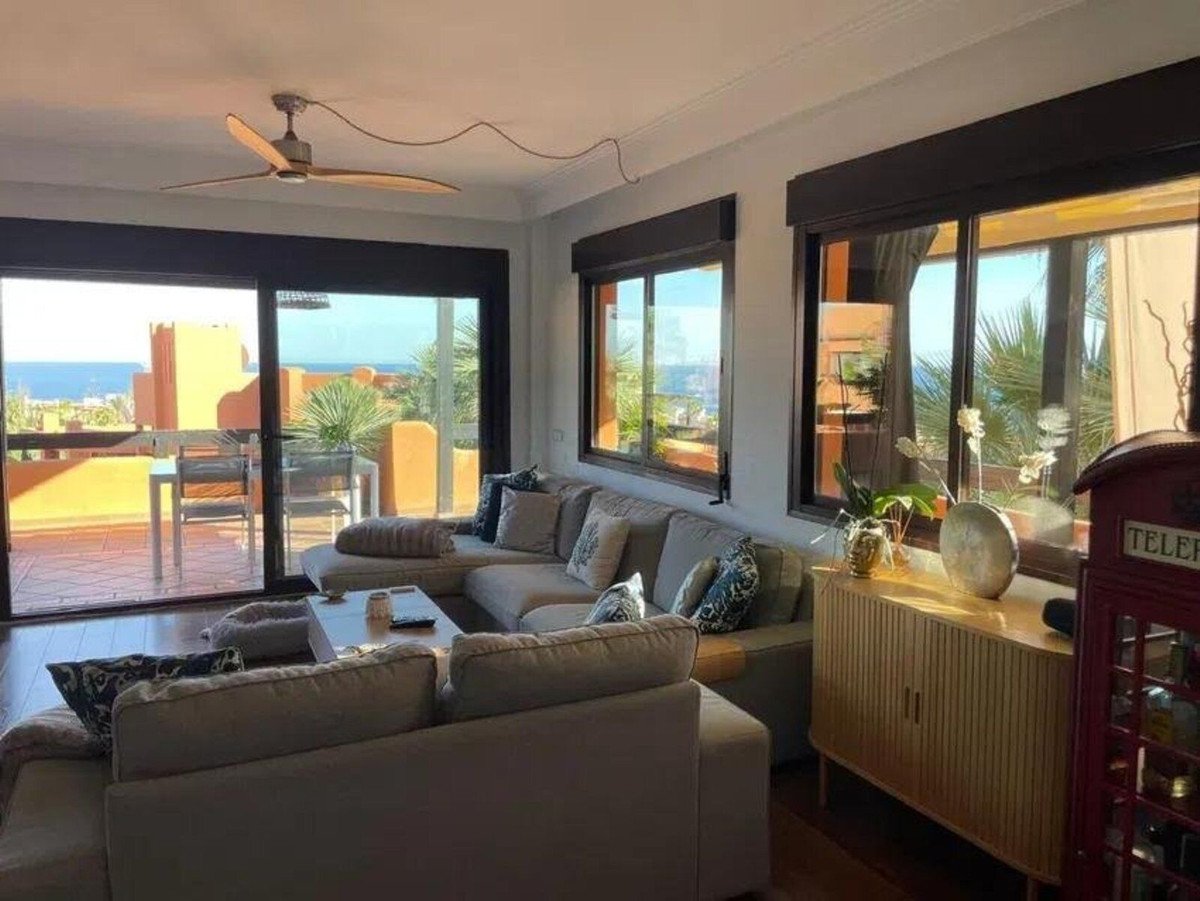 3 Bed Penthouse in Estepona