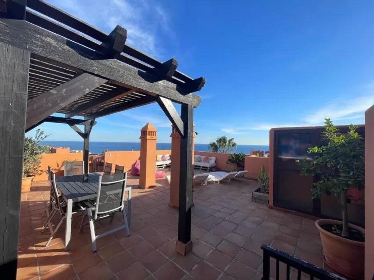 3 Bed Penthouse in Estepona