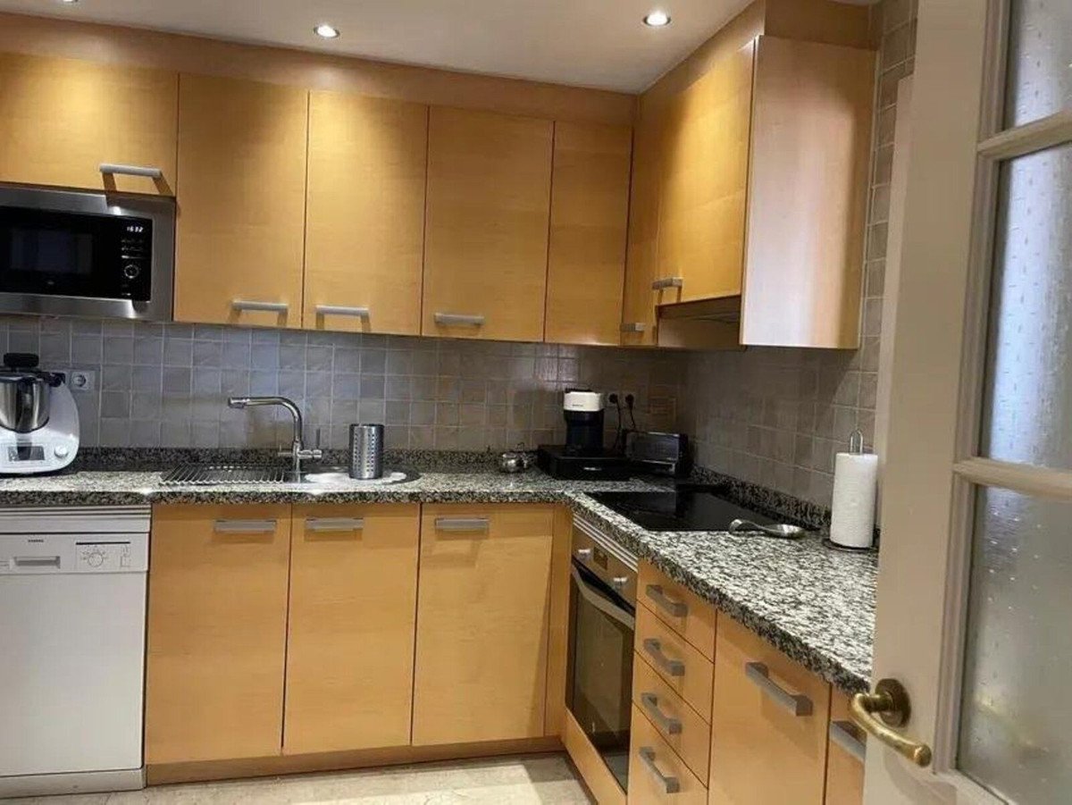 3 Bed Penthouse in Estepona