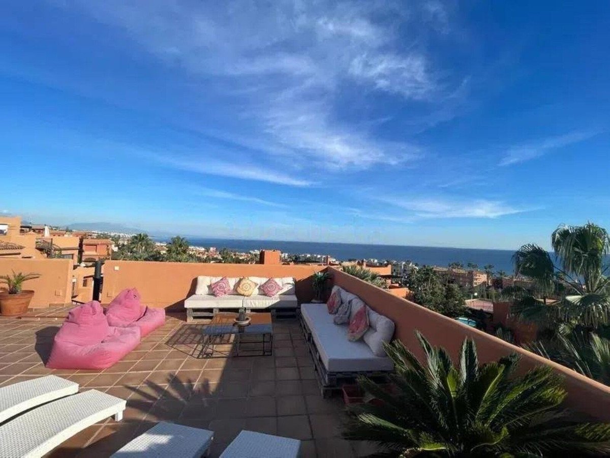 3 Bed Penthouse in Estepona