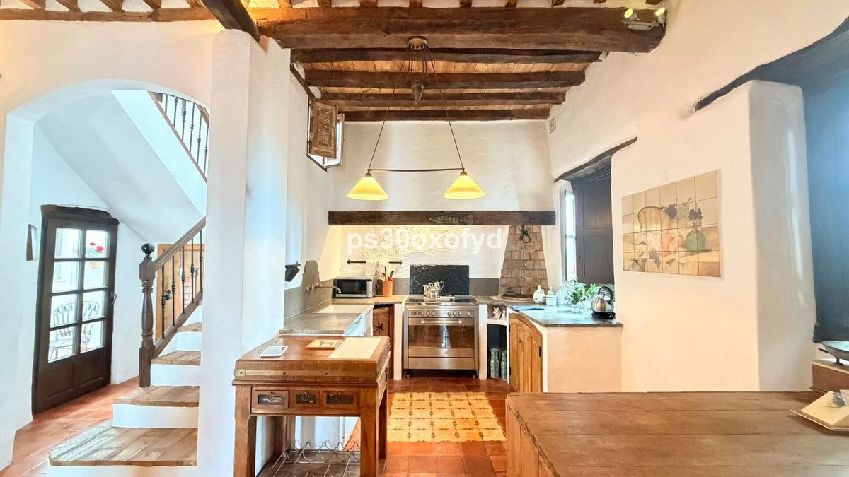 4 Bed Townhouse in Casares Pueblo