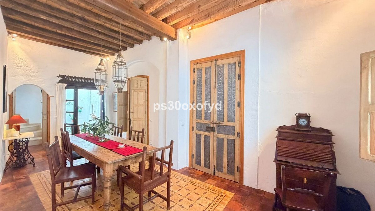 4 Bed Townhouse in Casares Pueblo