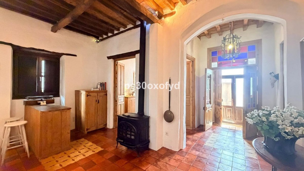4 Bed Townhouse in Casares Pueblo