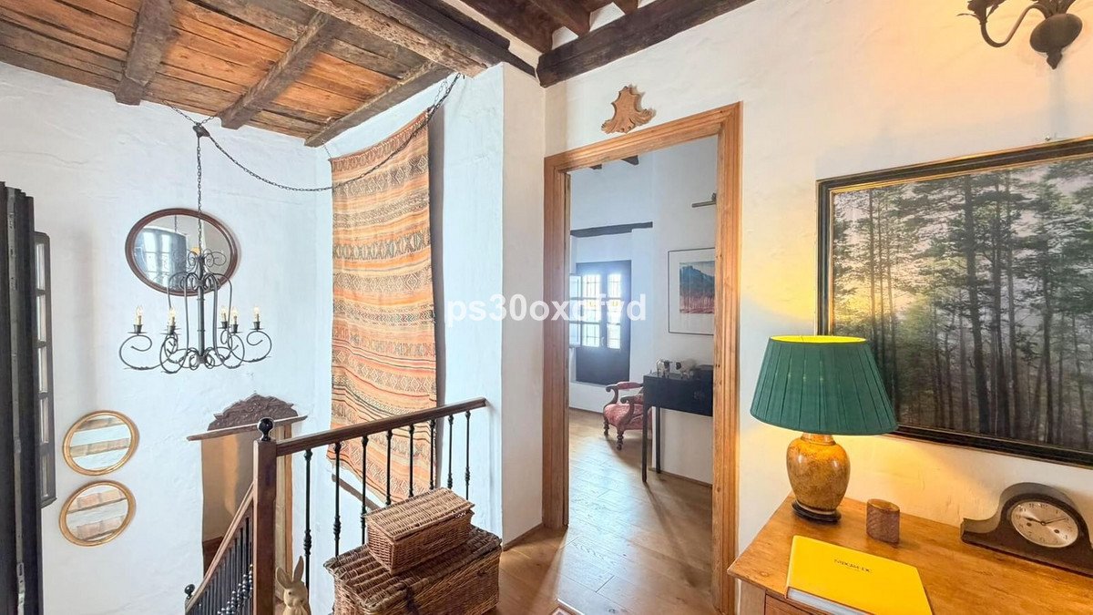 4 Bed Townhouse in Casares Pueblo