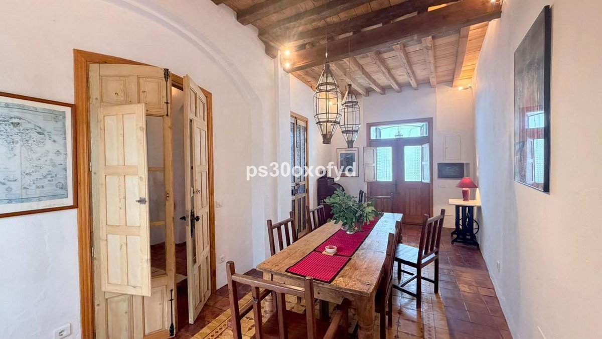 4 Bed Townhouse in Casares Pueblo