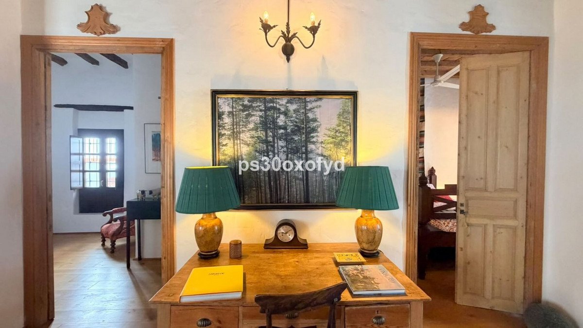 4 Bed Townhouse in Casares Pueblo