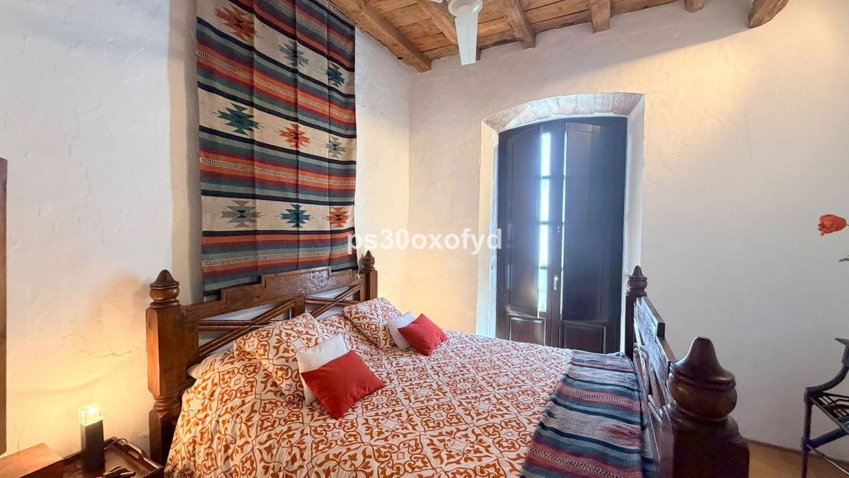 4 Bed Townhouse in Casares Pueblo