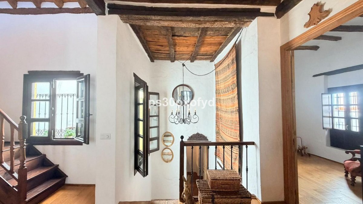 4 Bed Townhouse in Casares Pueblo