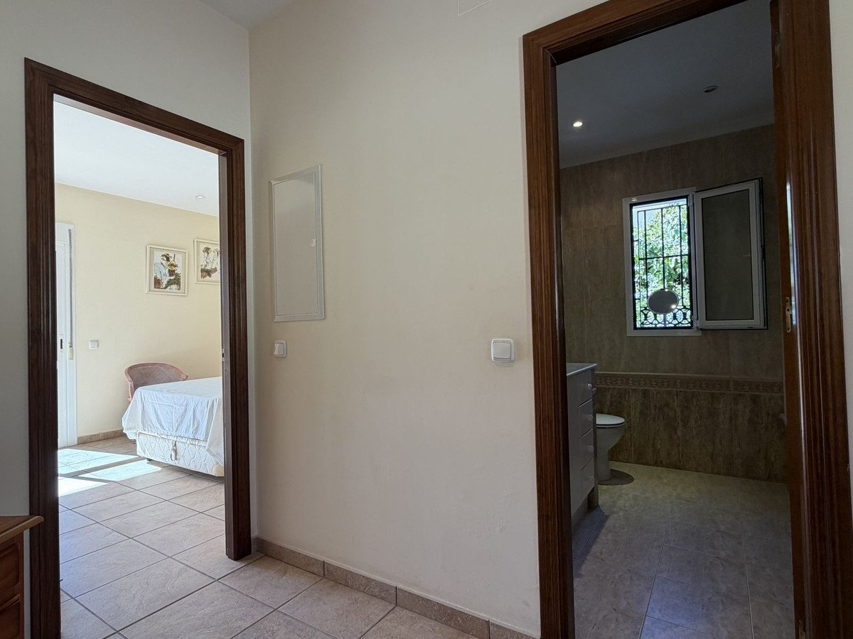 4 Bed Detached Villa in Valle Romano