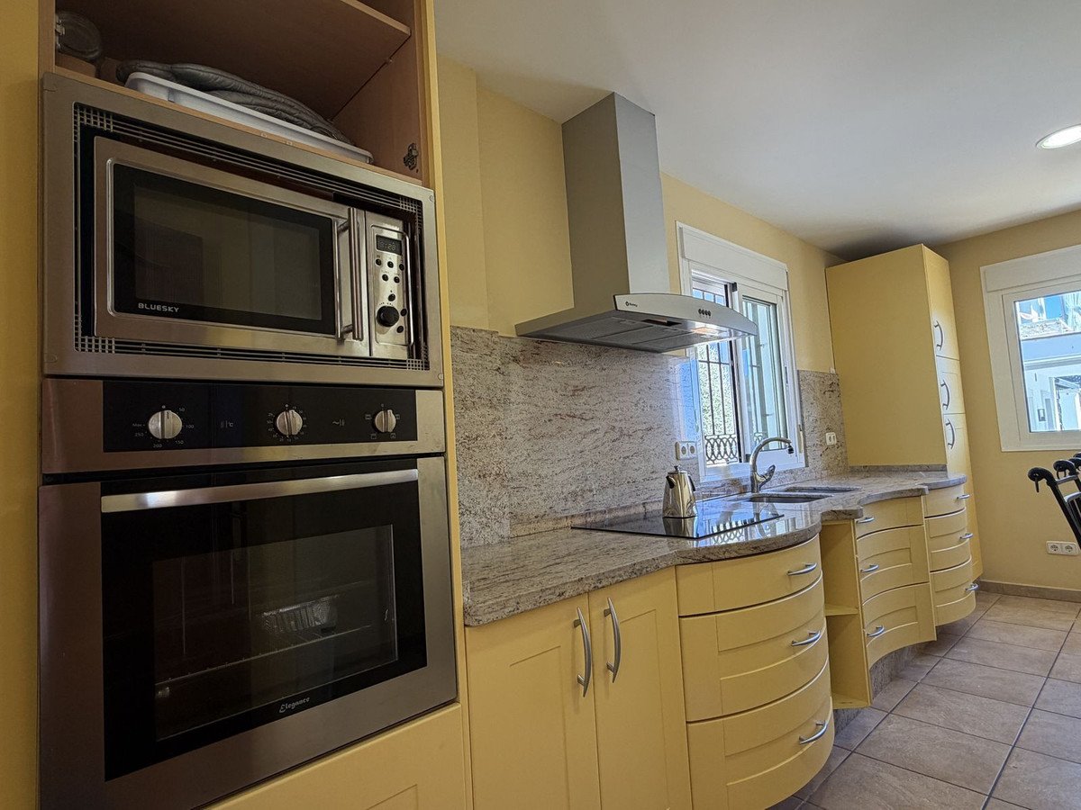 4 Bed Detached Villa in Valle Romano
