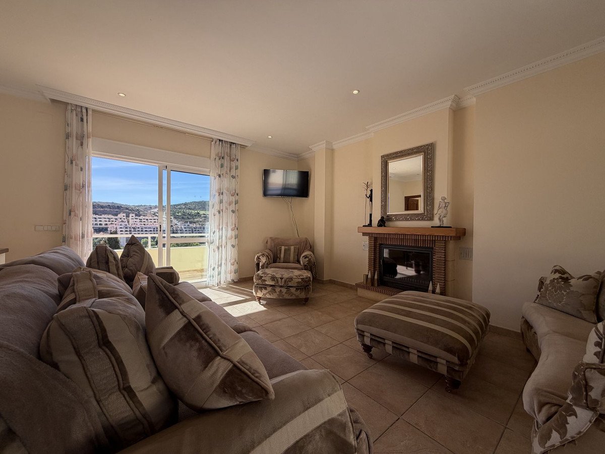 4 Bed Detached Villa in Valle Romano