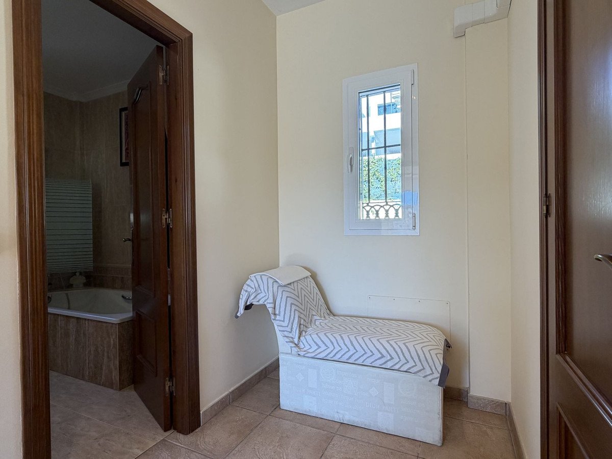 4 Bed Detached Villa in Valle Romano