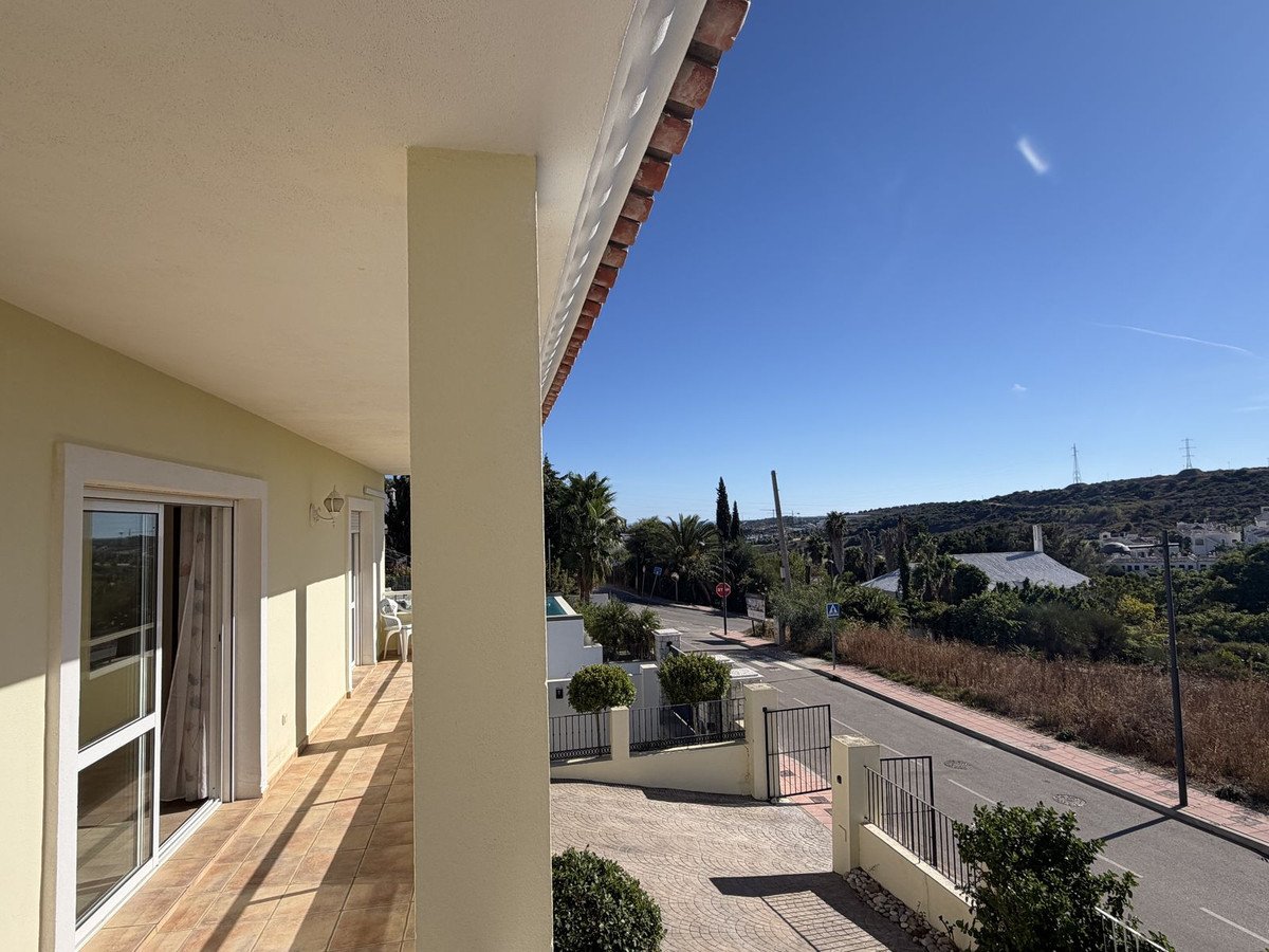 4 Bed Detached Villa in Valle Romano