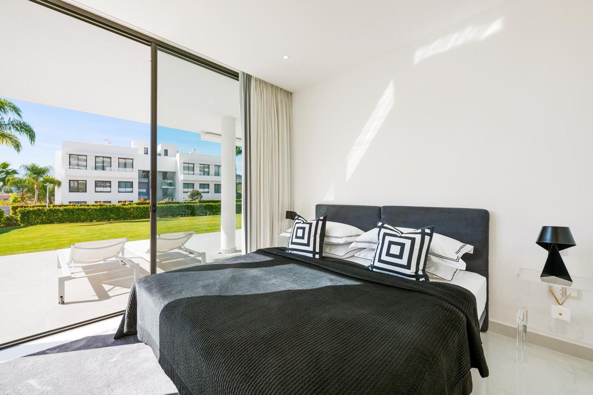 3 Bed Ground Floor Apartment in Estepona