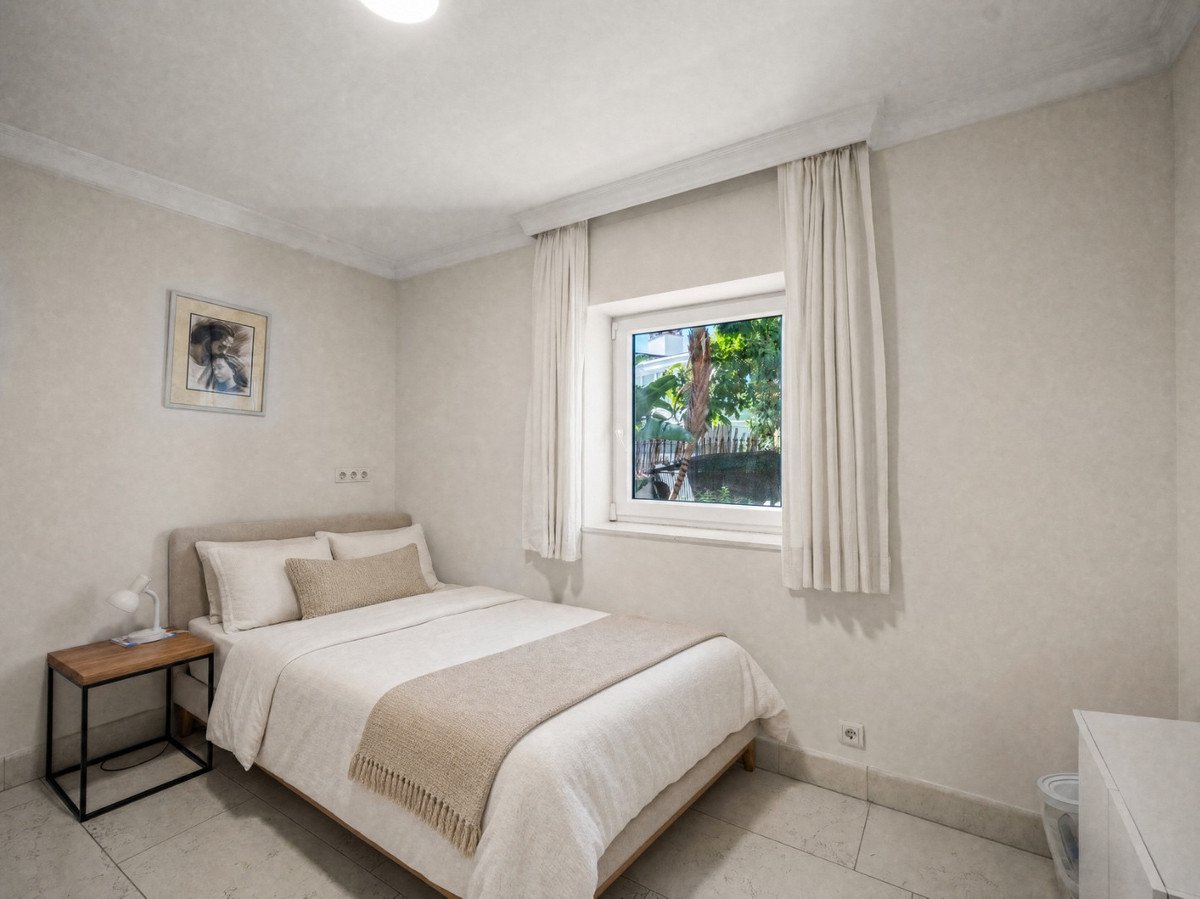 5 Bed Detached Villa in El Rosario
