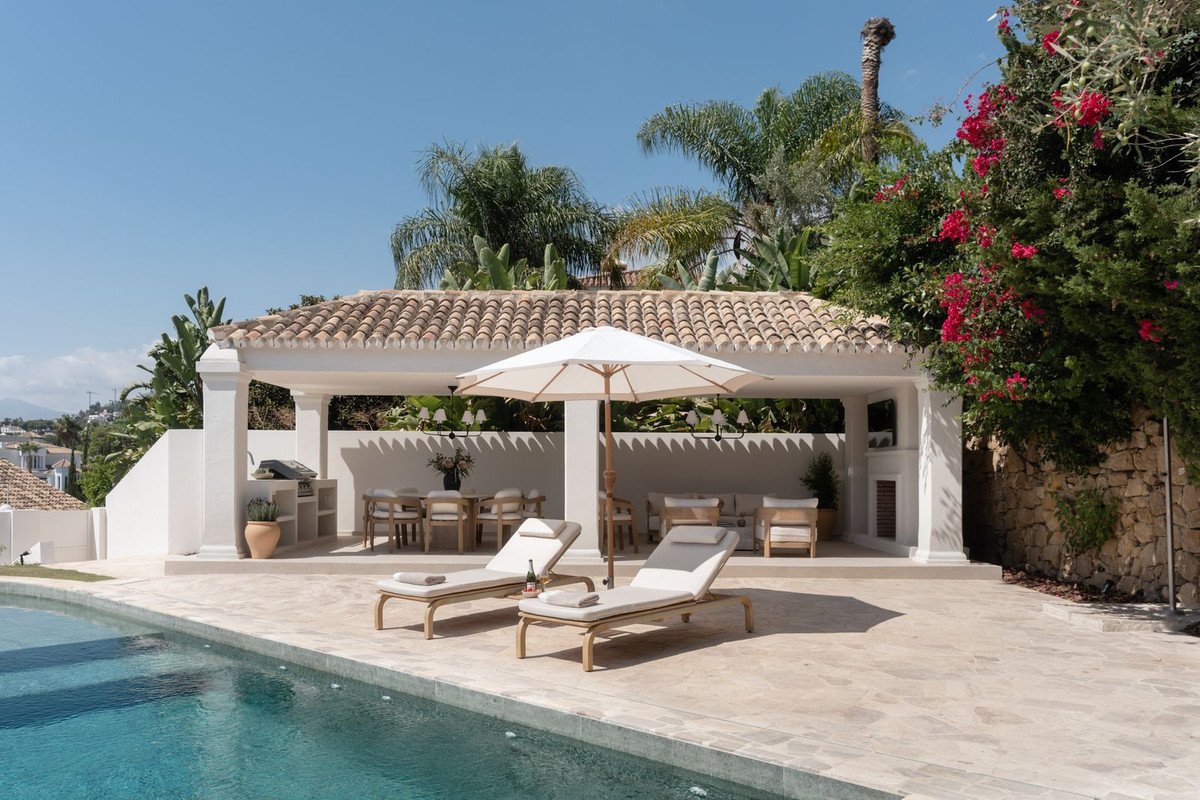 4 Bed Detached Villa in Nueva Andalucía