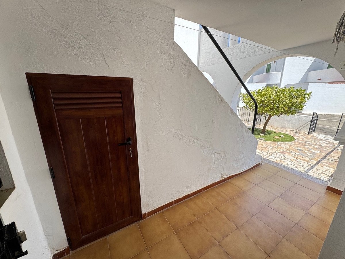 2 Bed Ground Floor Apartment in Mojacar