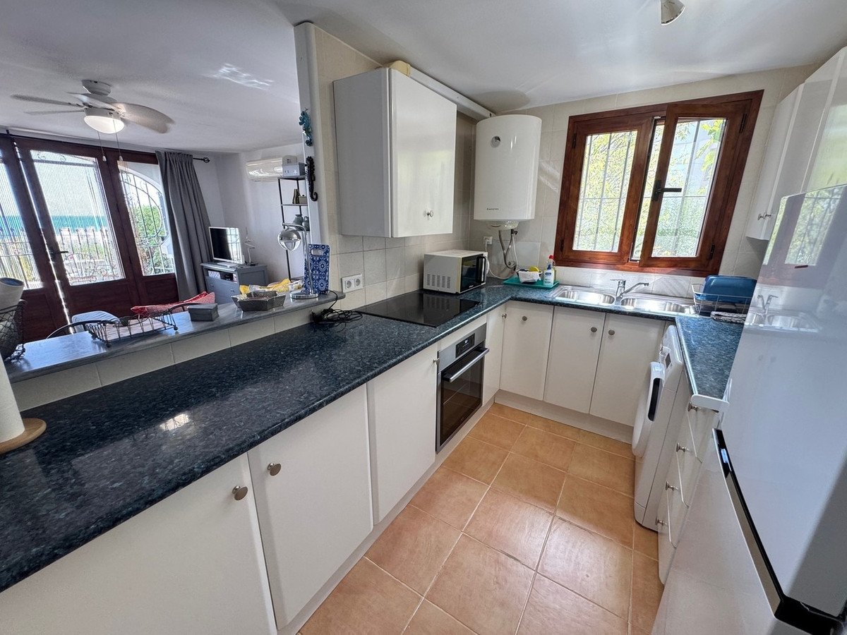 2 Bed Ground Floor Apartment in Mojacar