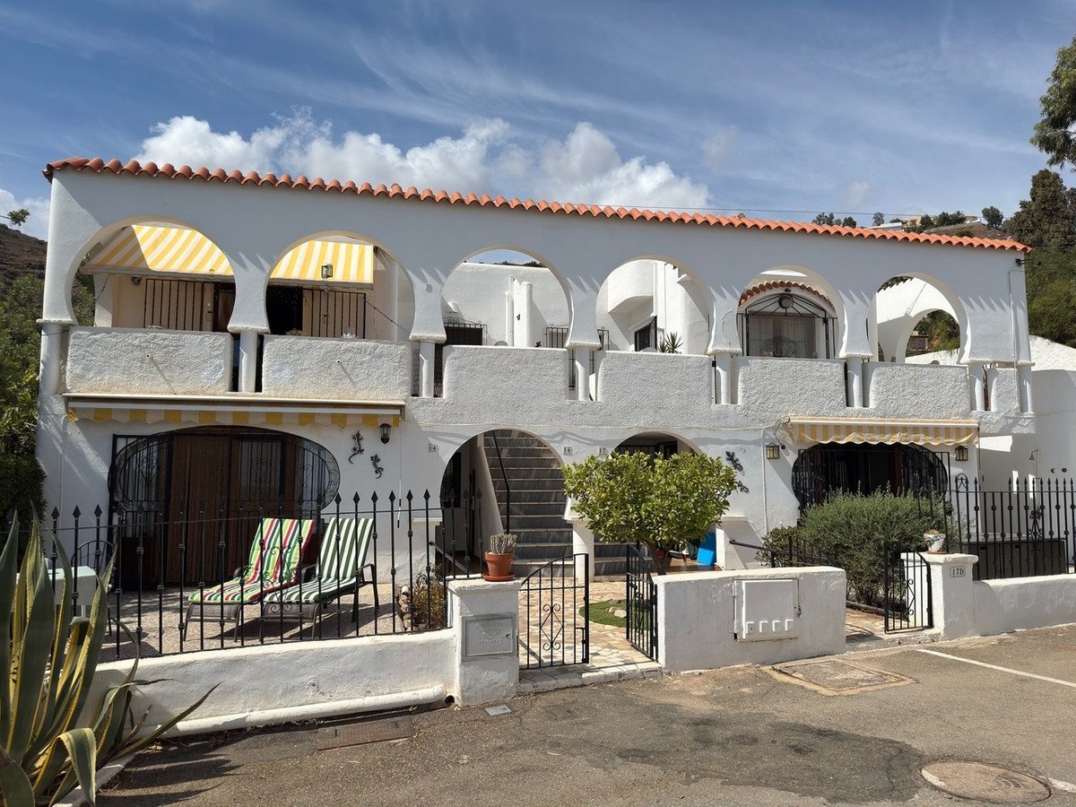 2 Bed Ground Floor Apartment in Mojacar