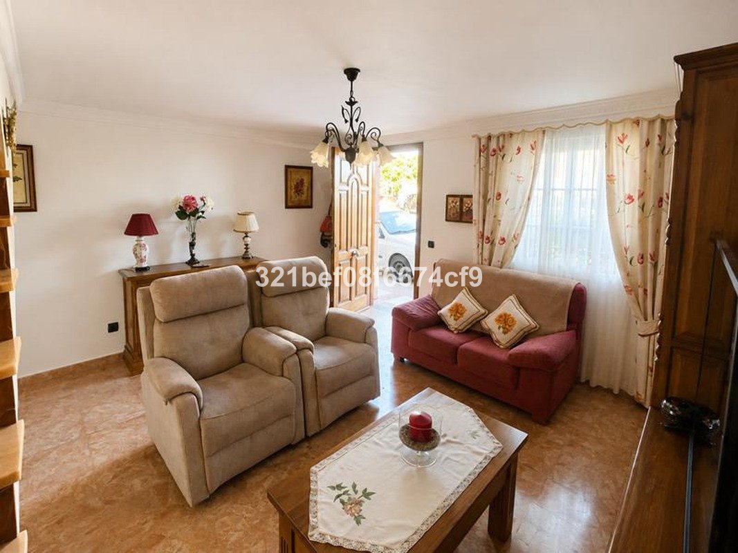 3 Bed Townhouse in Estepona