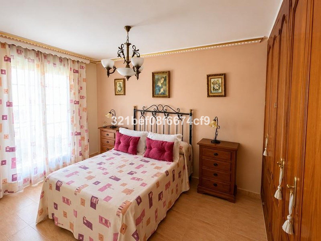 3 Bed Townhouse in Estepona