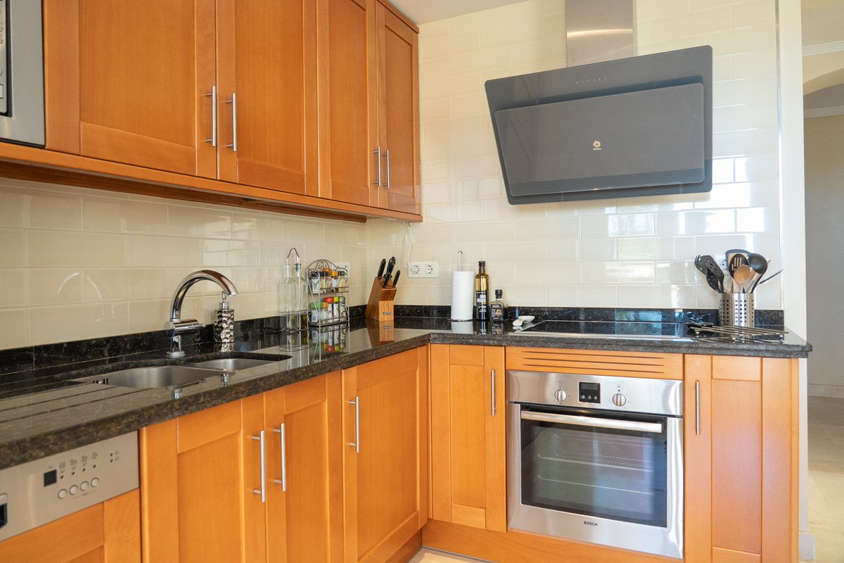 2 Bed Middle Floor Apartment in Casares