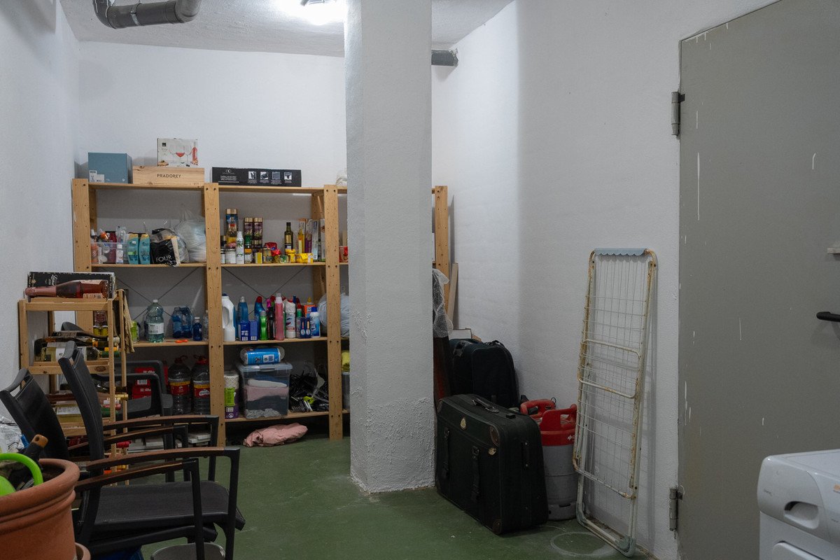 2 Bed Middle Floor Apartment in Casares