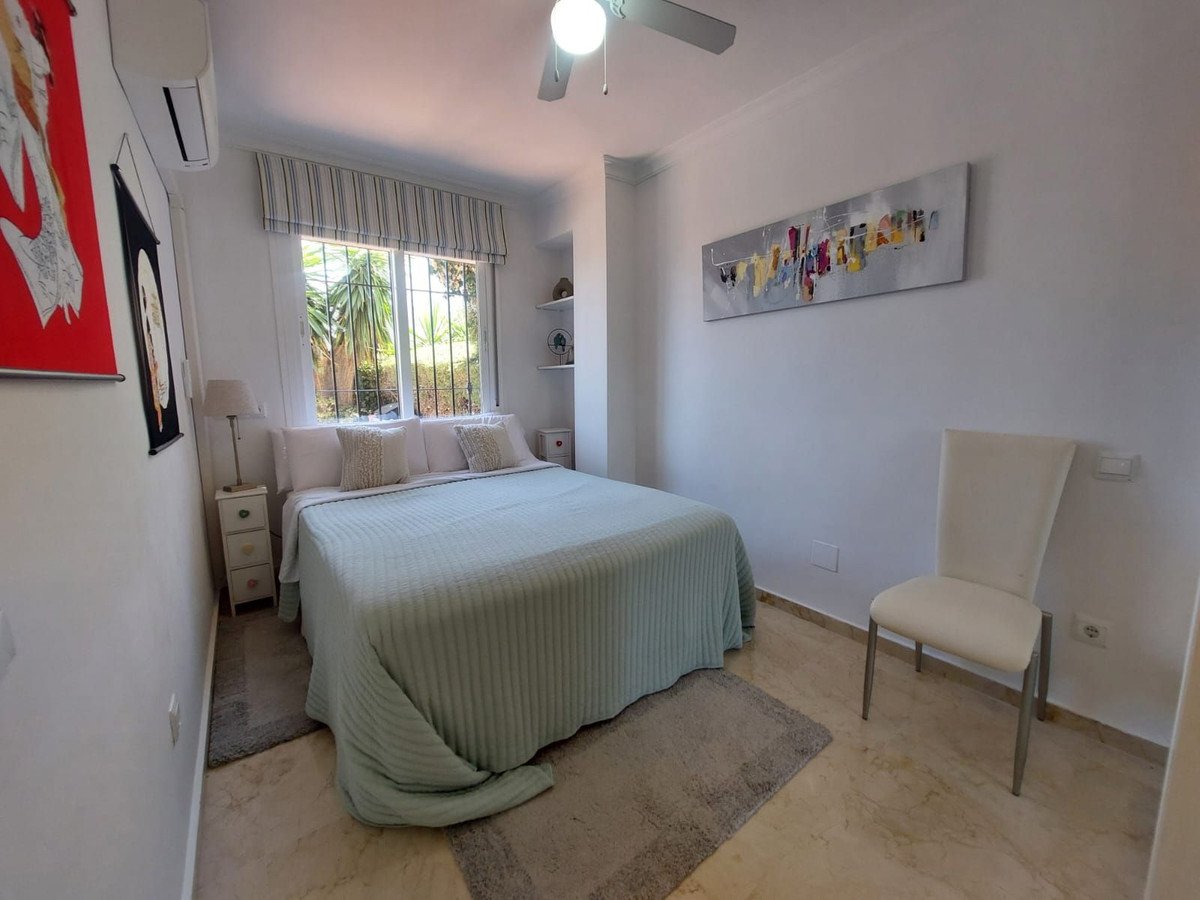 3 Bed Townhouse in El Paraiso