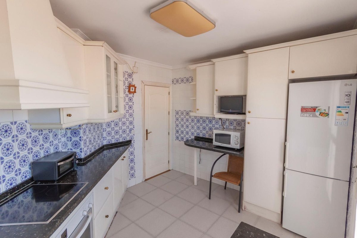 4 Bed Penthouse in Estepona