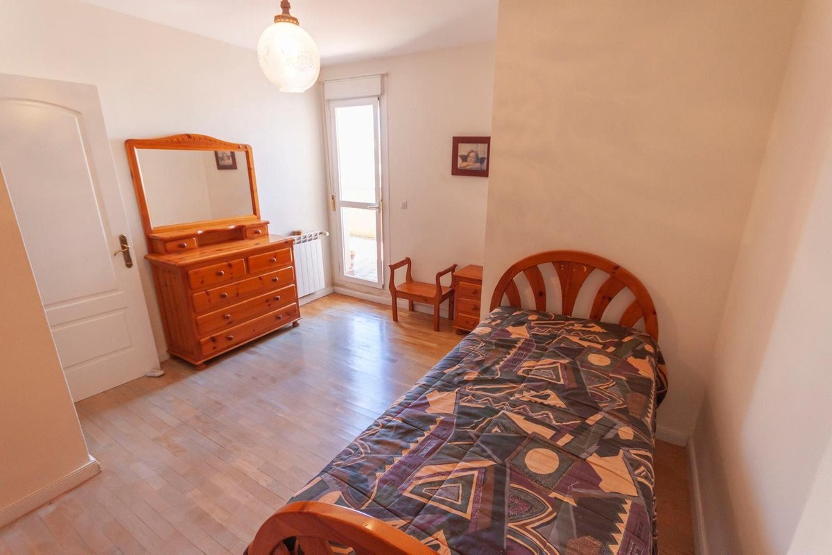 4 Bed Penthouse in Estepona