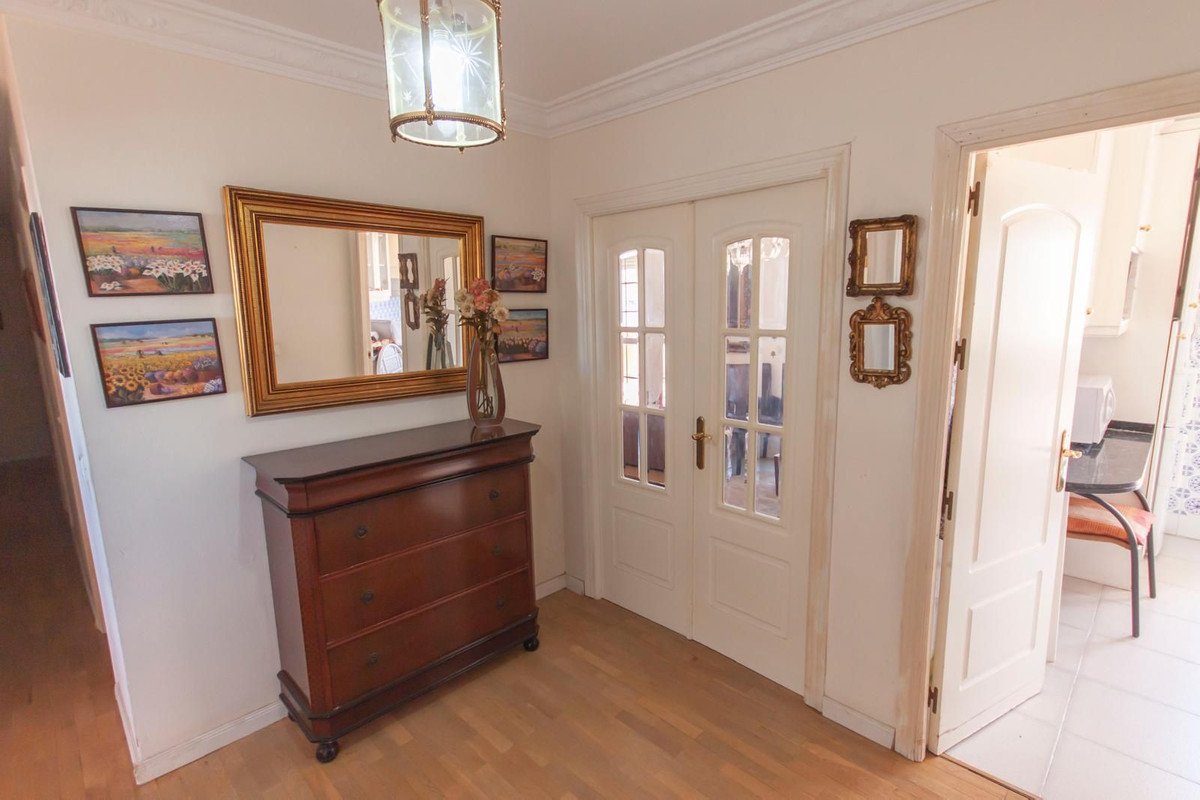 4 Bed Penthouse in Estepona